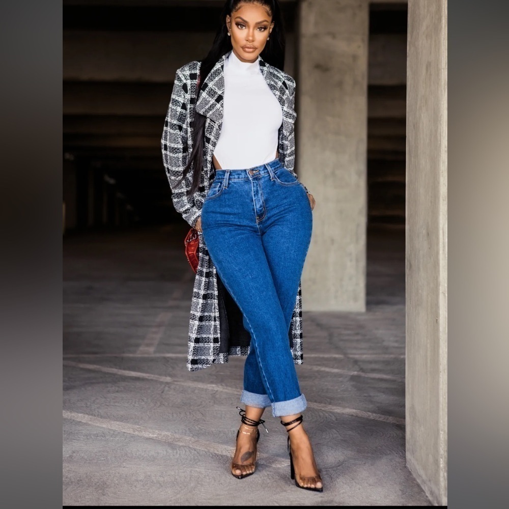 Fashion Nova - I Got It From My Mama Jeans - Size 7/28 NWT​​​​​​ - Picture 11 of 16